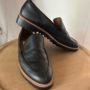 Susina black leather loafer 9